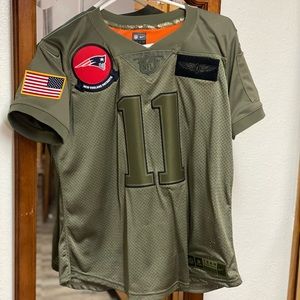 NFL shop Women’s Rare Patriots Edelman Jersey!